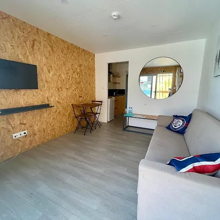 818 Centro Nautico *